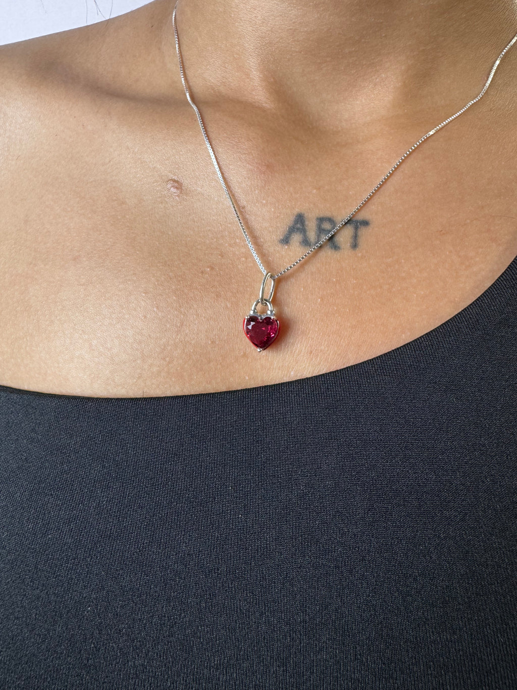 Colar Coração Red Luxo Prata 925