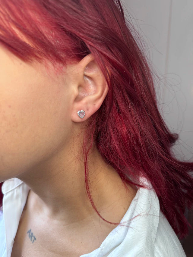 Brinco Coracao ponto de luz Lilas Prata 925